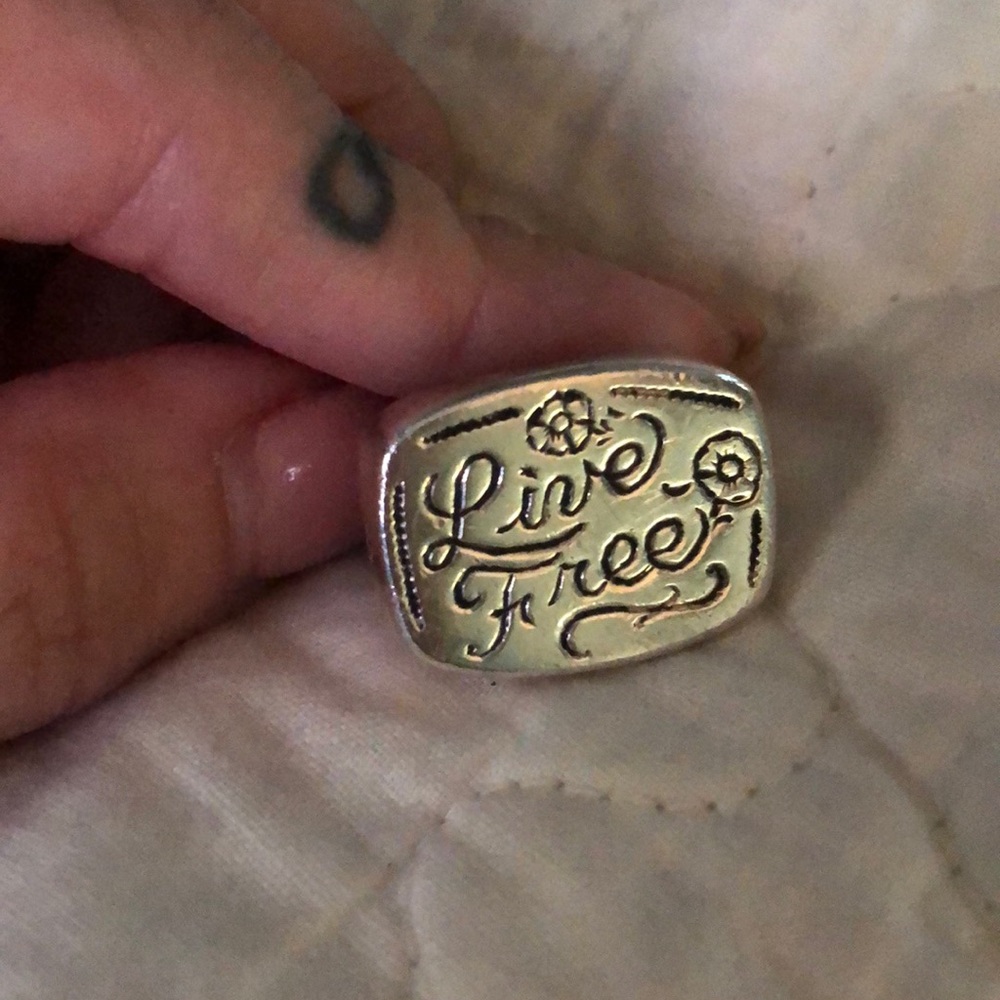 Hefty silver ring